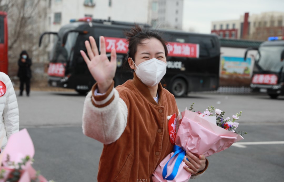 春暖花開，英雄歸來！葫蘆島市第二人民醫(yī)院支援綏中醫(yī)療隊凱旋而歸~(圖8)