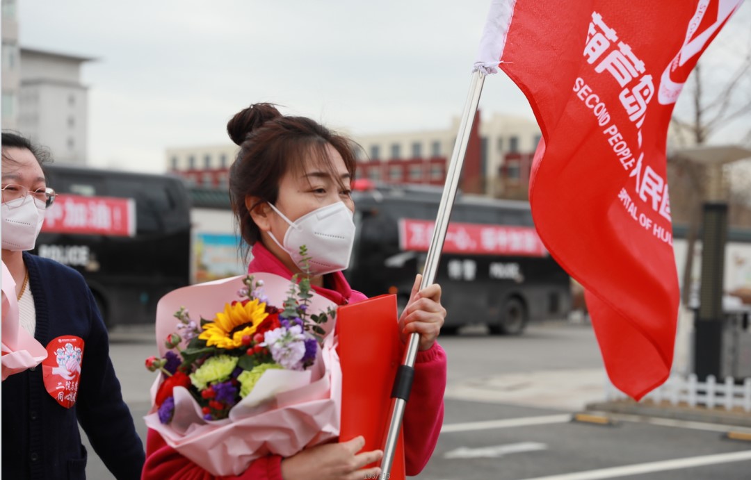 春暖花開，英雄歸來！葫蘆島市第二人民醫(yī)院支援綏中醫(yī)療隊凱旋而歸~(圖5)